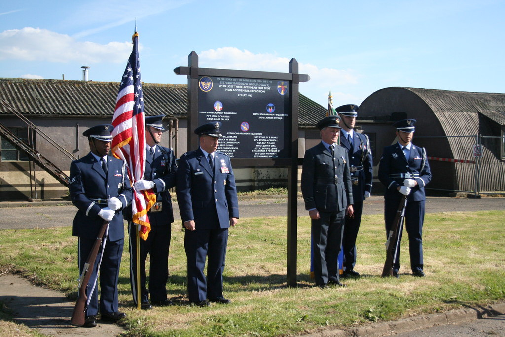 015-95th Bomb Group memorial.jpg