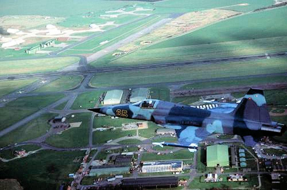 012F-5E_over_ALconbury_1979.jpg