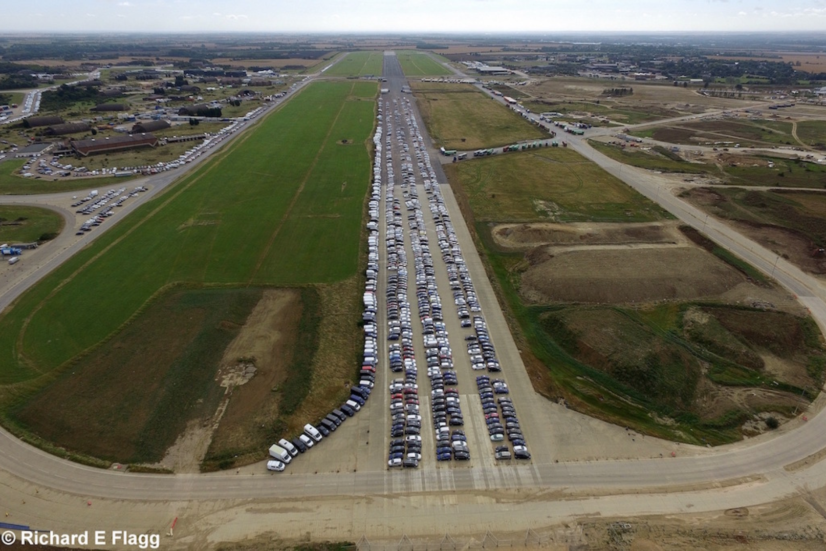 027Aerial View of RAF Alconbury - 3 September 2016.png
