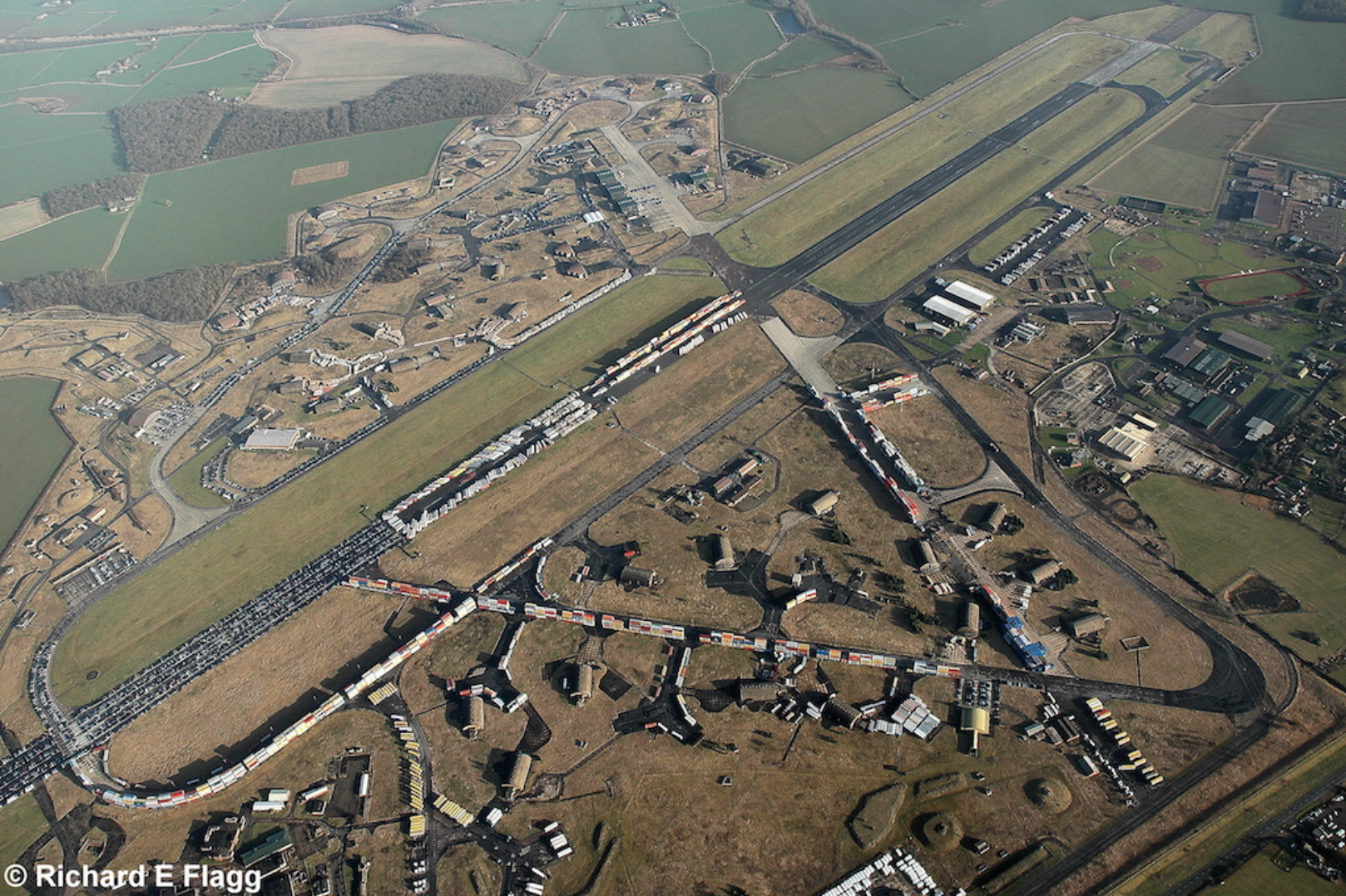 016Aerial View of RAF Alconbury - 5 January 2008.png