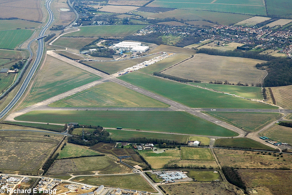 003Aerial View. RAF Bourn Airfield - 14 March 2009.png