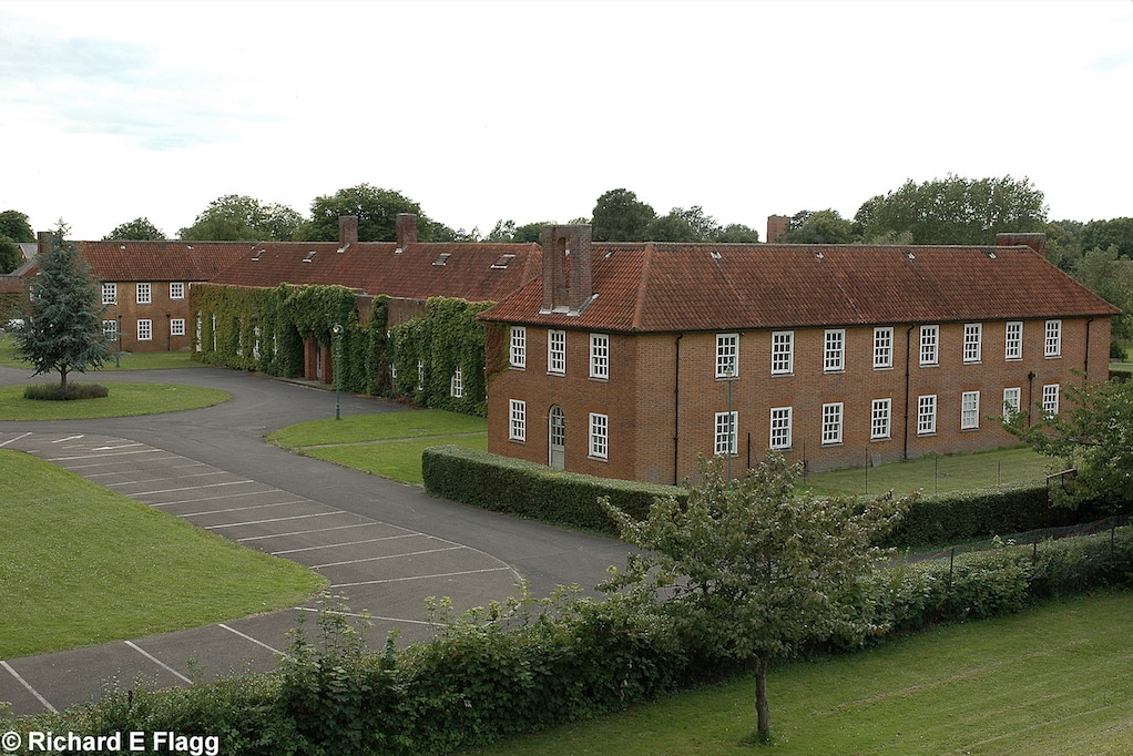 002Officers Mess & Quarters - 8 July 2007.png