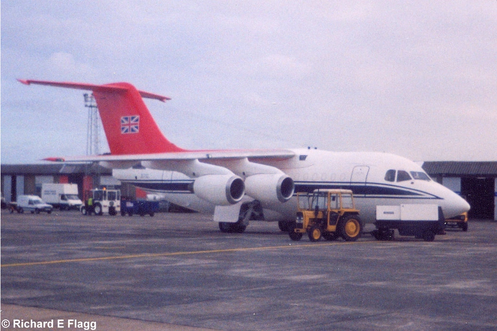 002British Aerospace BAe.146-100 - 25 November 1998.png