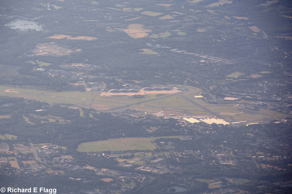 003Aerial View of Farnborough Airport - 23 July 2016.png