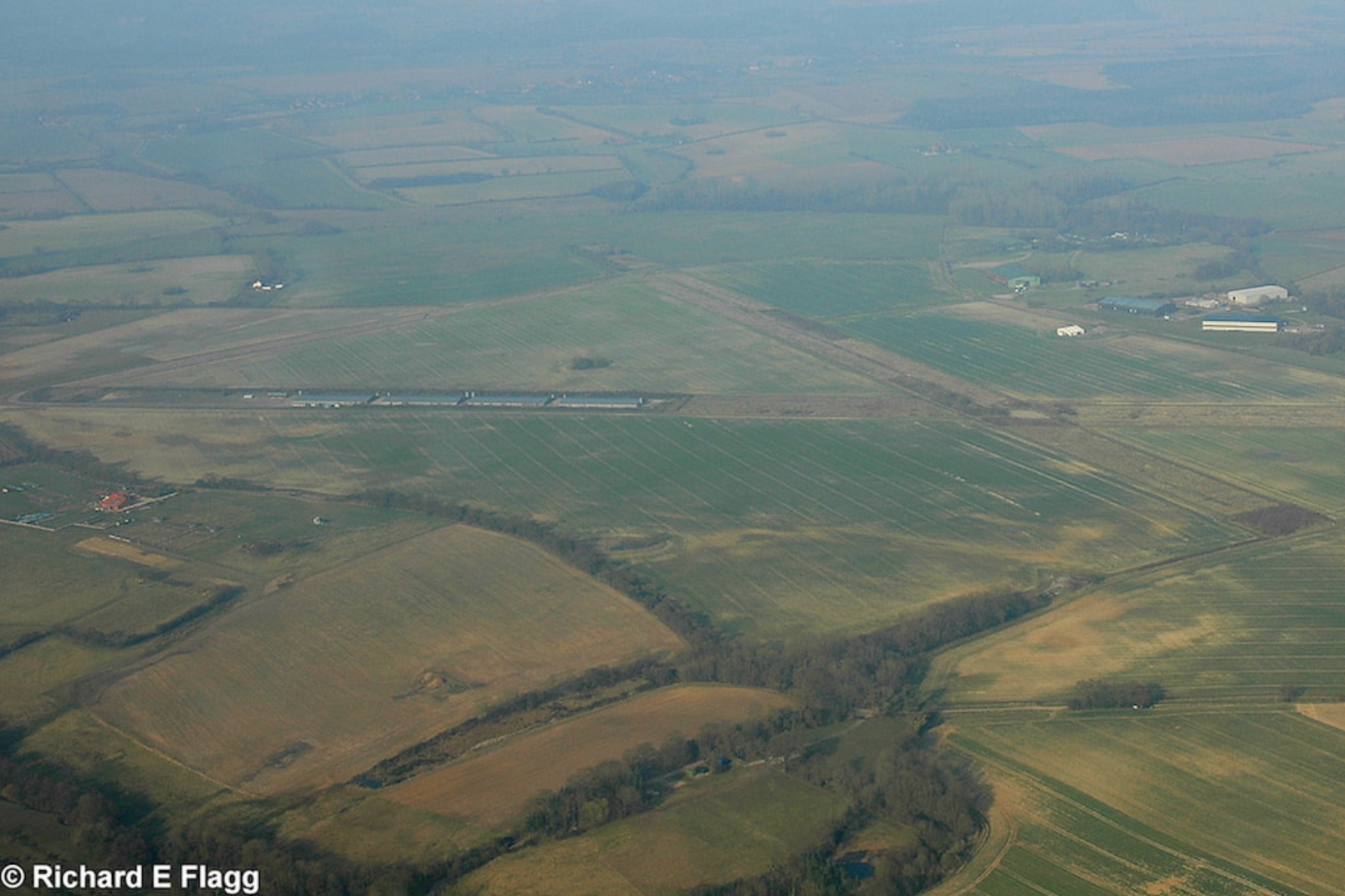 015Aerial View of RAF Foulsham Airfield - 21 March 2009.png