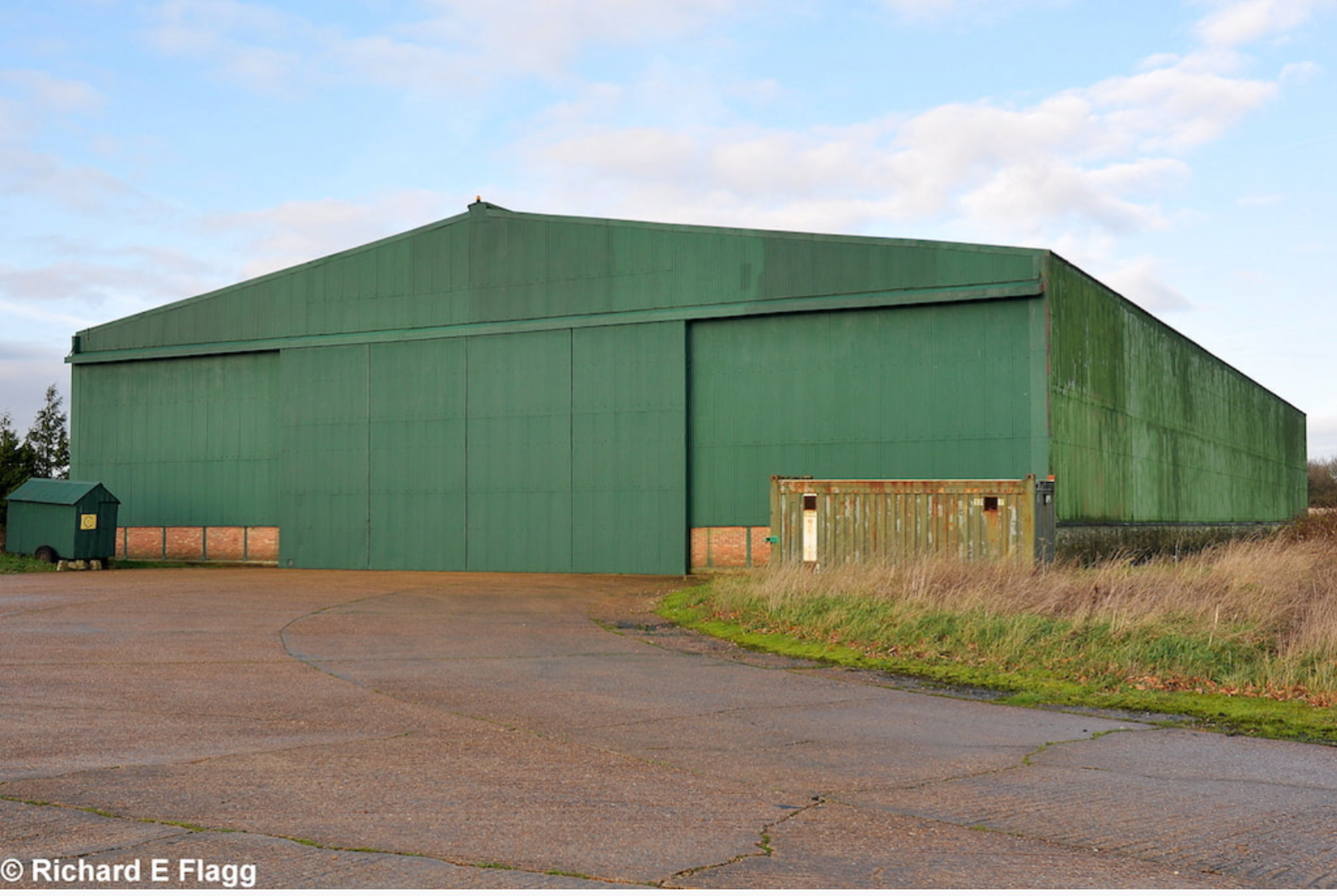 008T2 Type Aircraft Shed 2 - 8 December 2009.png
