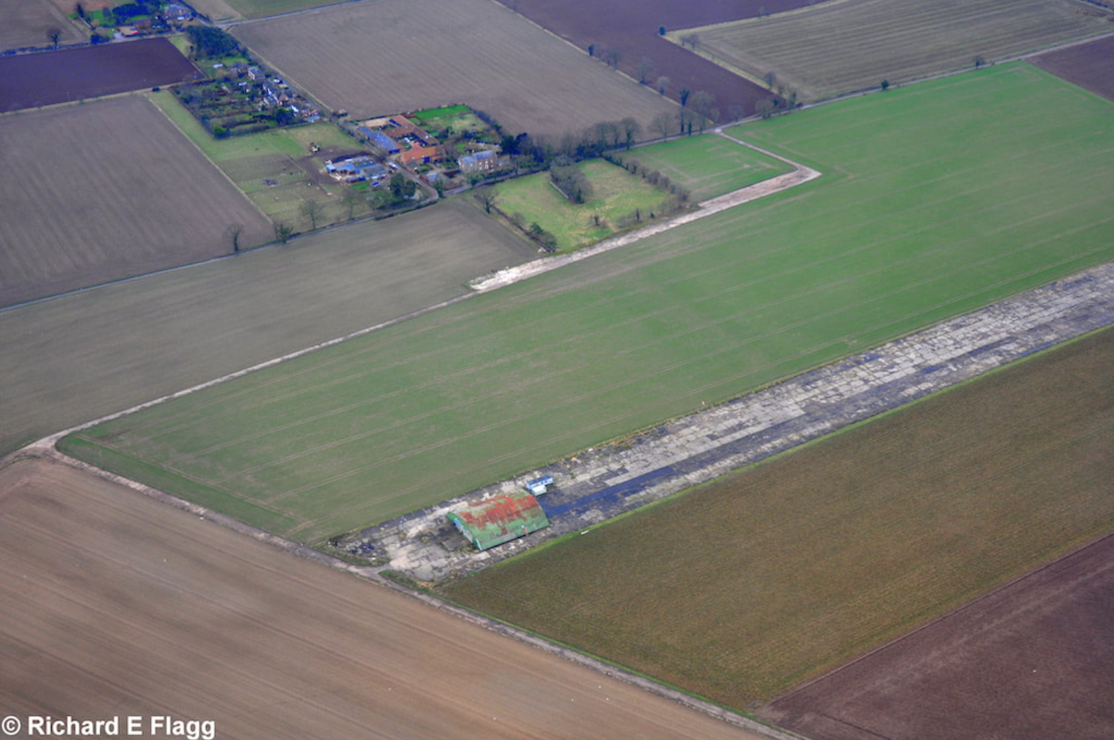 007Aerial View of Ludham Airfield - 30 January 2011.png